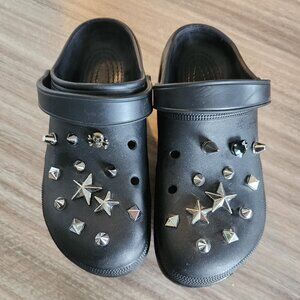 Cape Robbin's Chunky Platform Goth Clogs